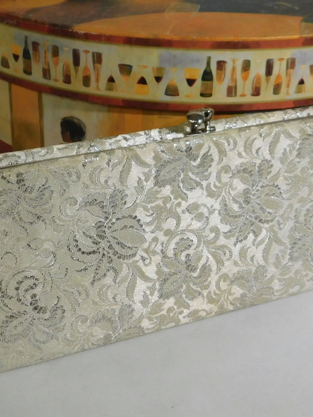 1960s Vintage White Silver Floral Clutch Purse Mid-Century Modern Mad Man